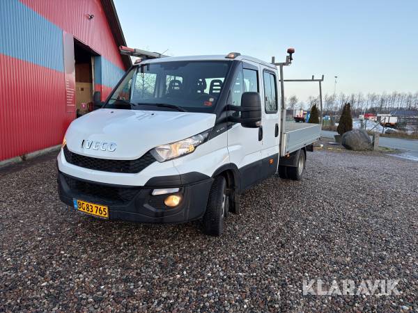 Mandskabsvogn Iveco 35C15 med lad