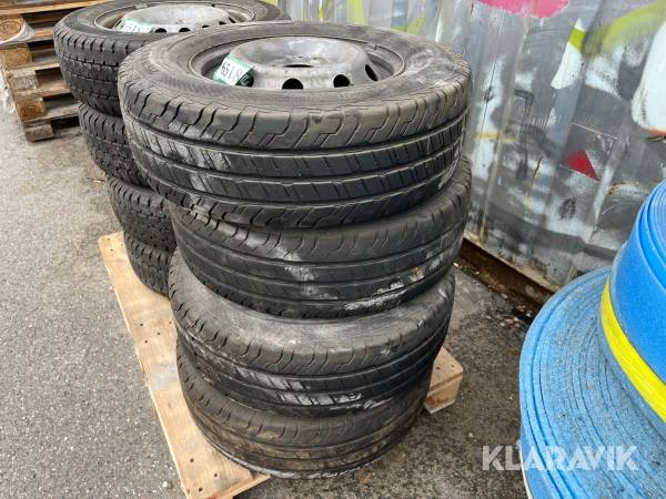 Dæk Continental 215/70R15C - 4 styk