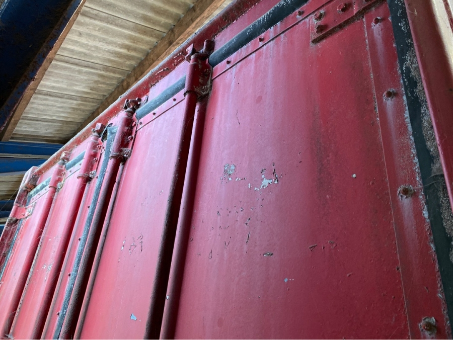 Container med tørrekanaler i 38 m3