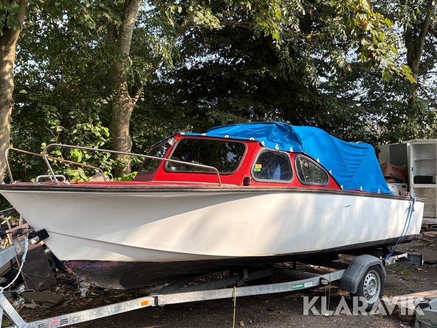 Speedbåd med Brenderup trailer Polar 17