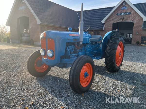 Veterantraktor Fordson Dexta