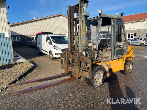 Truck Heden 6450