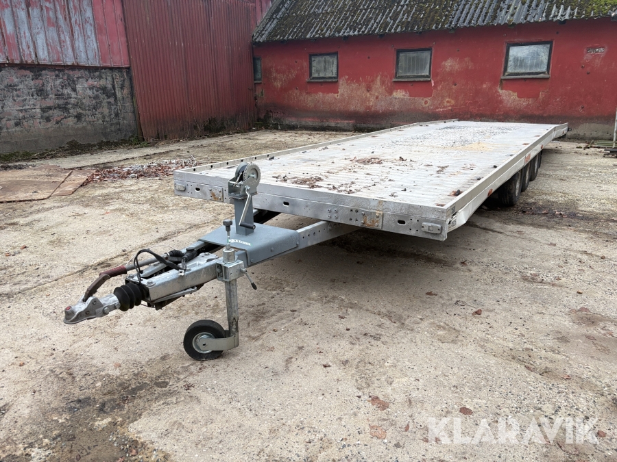 Maskine/autotrailer Vezeko