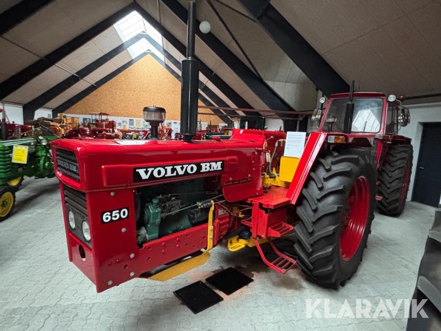 Traktor Volvo T650 tandem veteran