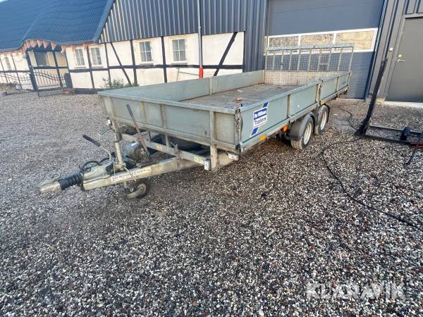 Maskintrailer med tip Ifor Williams CT 167