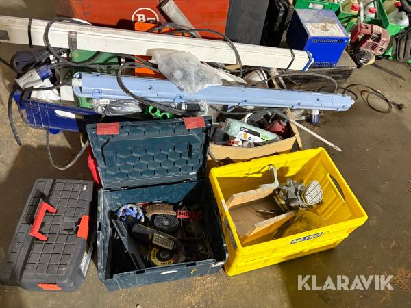 Værktøj blandet lot