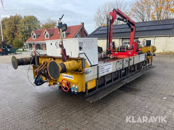 Togvogn med kran og generator