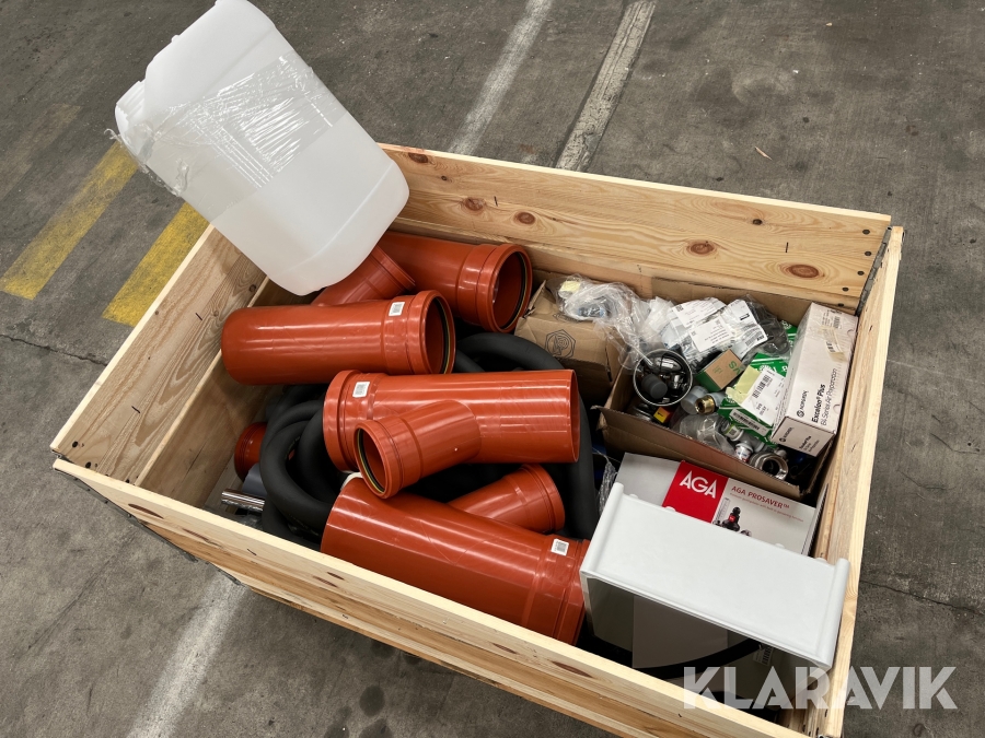 Lot - slanger, rør, fittings og øvrigt