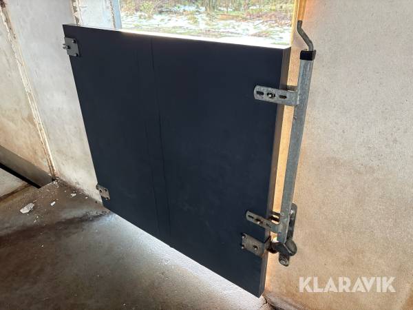 Låger fra svinestald 11 styk