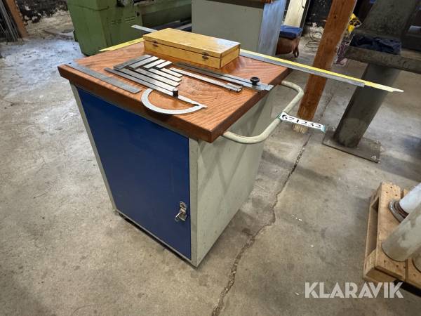 Arbejdsbord med vinkler