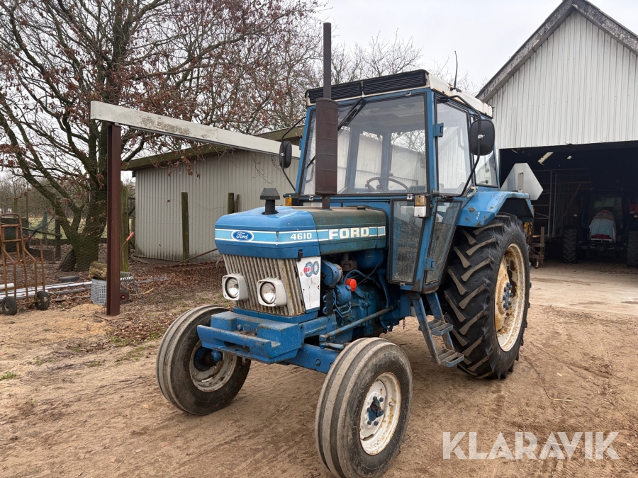 Veterantraktor Ford 4619