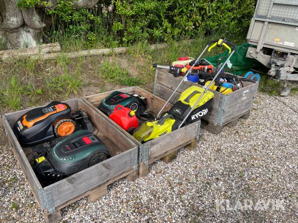 Blandet lot robotplæneklipper, sprøjteudstyr BOSCH, RYOBI, WORK