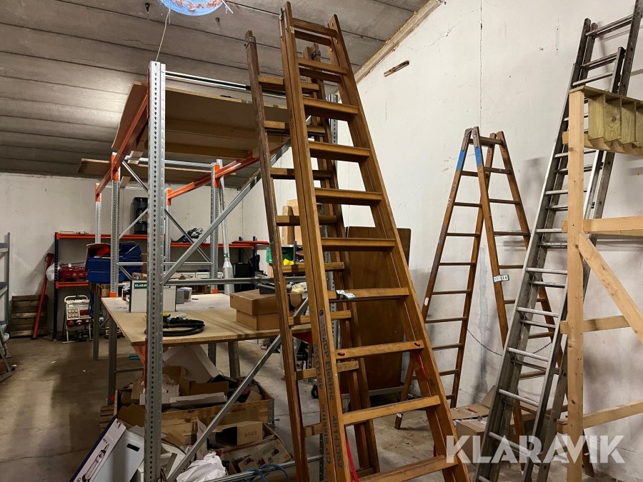 Træ stiger 2 stk Avanti, Allerød, Klaravik auktioner