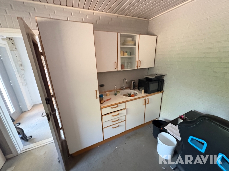 Kontor / køkken