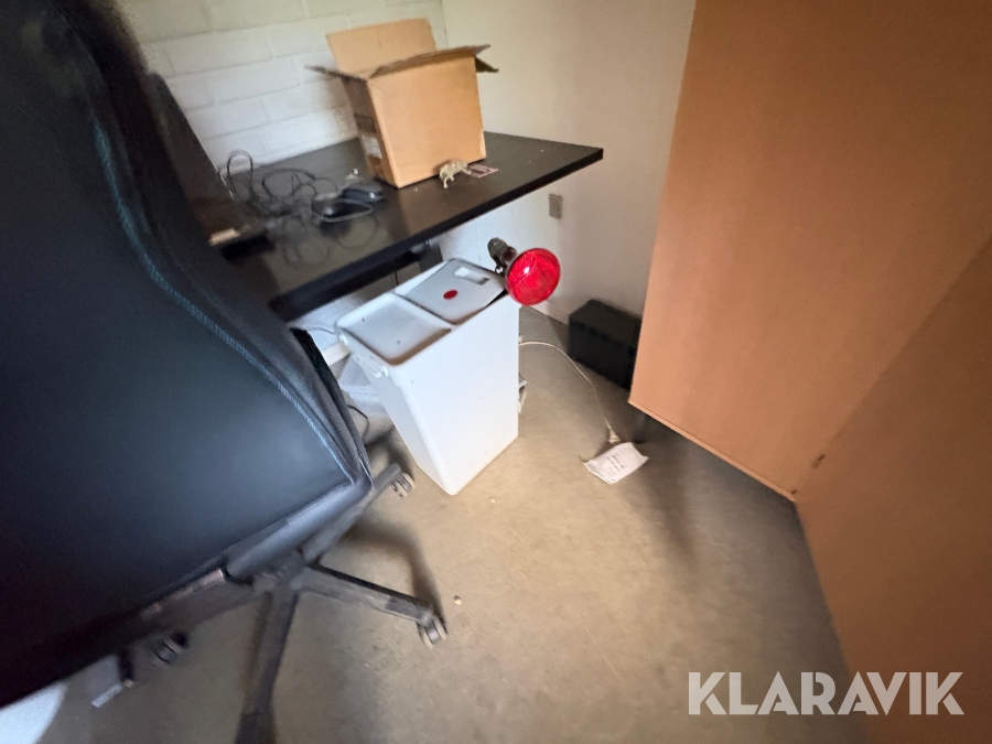 Kontor / køkken