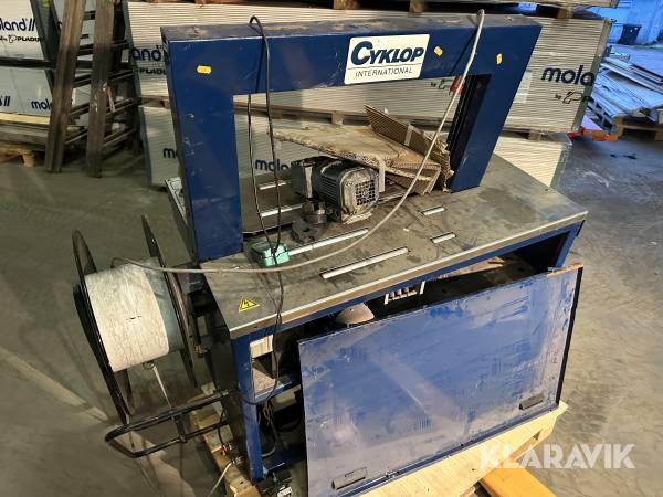 Auto Strapping Machine