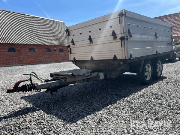 Trailer med høj sider Brenderup