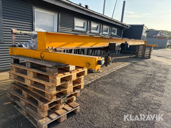 Travers Kran Krone 2,0 tons