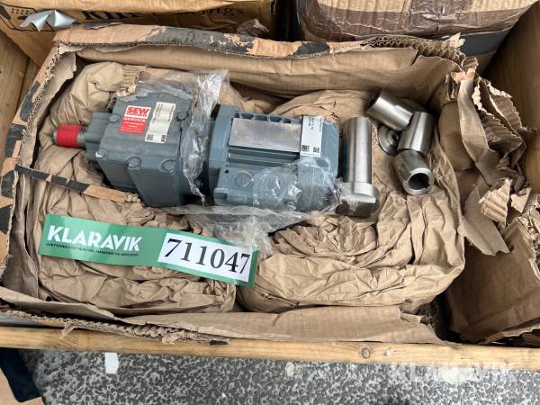 Gearmotor-aggregat SEW-EURODRIVE R27 DRN80MK4