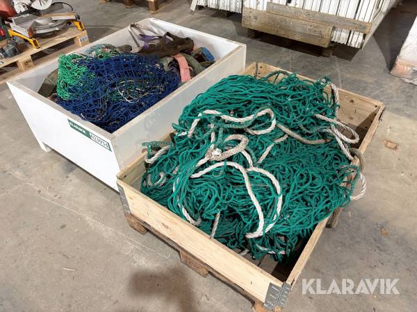Blandet lot faldsikringsnet og stropper