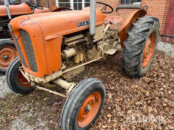 Traktor Fiat 411 4 cylinder Diesel