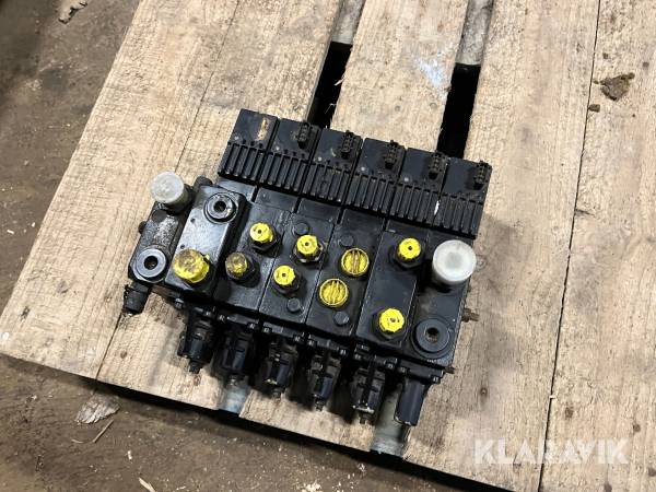 Ventilblok 6 ventiler Danfoss PVG 32 12 volt