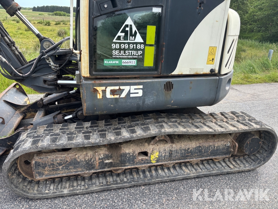 Gravemaskine Terex TV75 med tilbehør