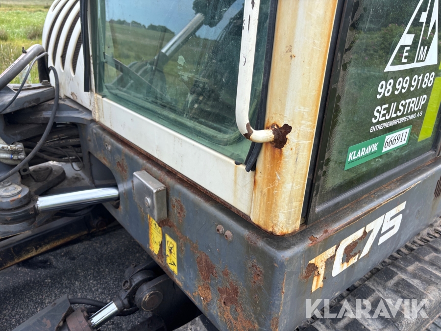 Gravemaskine Terex TV75 med tilbehør