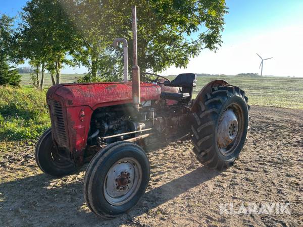 Veterantraktor Massey Furguson 35 x