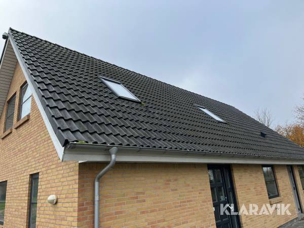 Tagkonstruktion IBF/Lindab/Velux Tagsten/Veluxvinduer/Tagrender