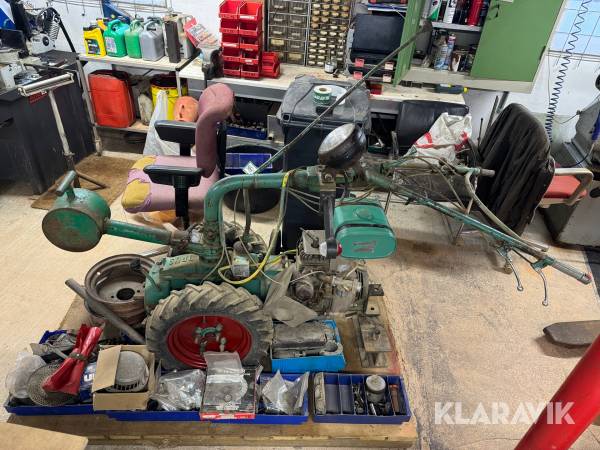 2-hjulet traktor Iruswerke U 1200