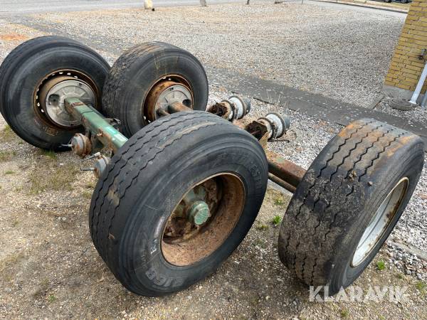 Aksler BPW 9 tons 2 styk.