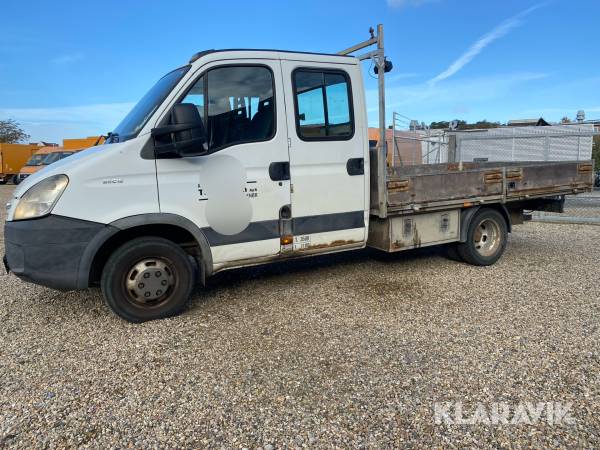 Varebil med dobbelt kabine IVECO DAILY 35 C 15D 