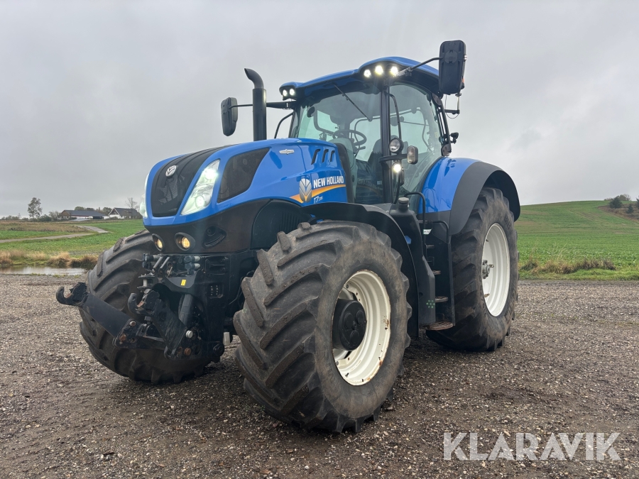Traktor New Holland T7.315 med frontlift