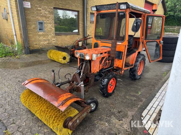 Traktor Kubota B7 100 HD