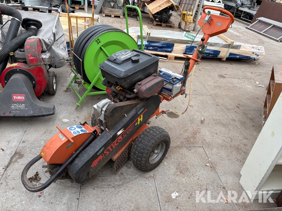 Stubfræser Hulst Stico SC 4501H med nye knive og 2 ekstra sæt