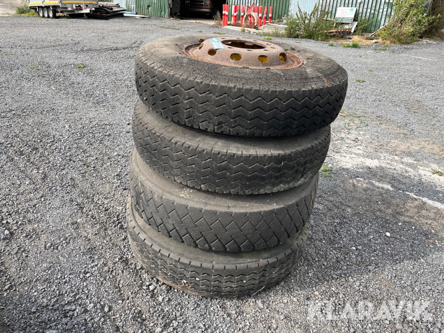 Lastbil dæk Michellin 4 styk