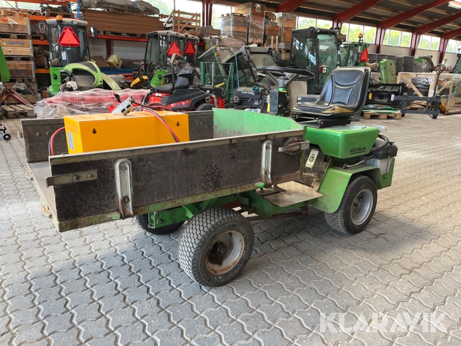 Kirke truck Nicodan 450E