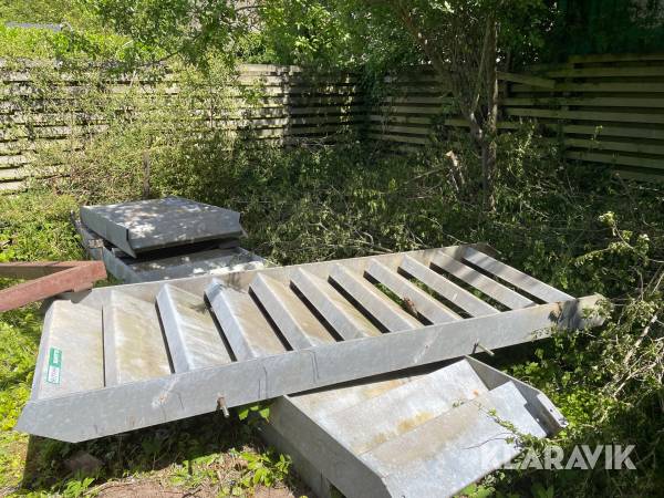 Trapper galvaniseret jern