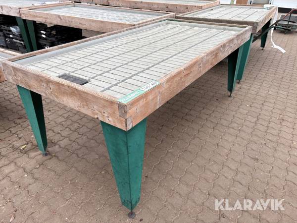 Borde med undervanding 5 styk