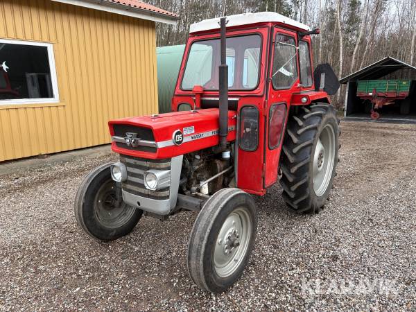 Traktor Massey Ferguson 135