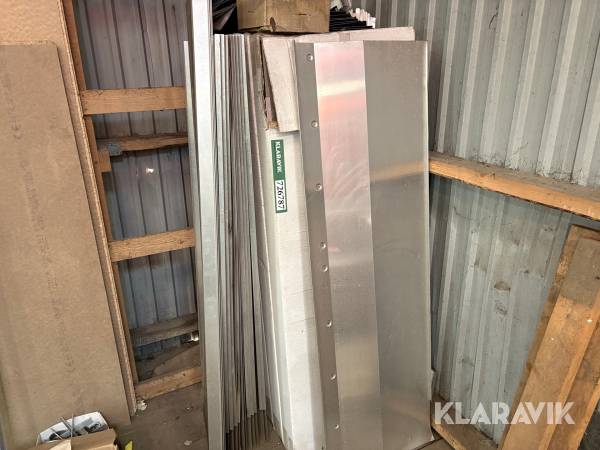 Tagfod - cirka 90 plader