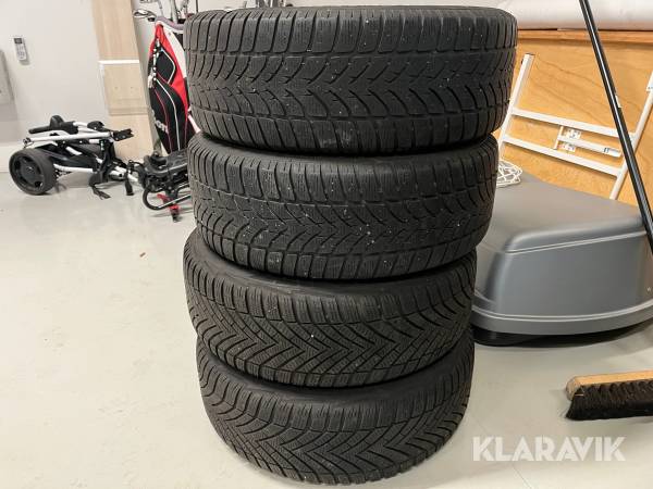 Dæk DUNLOP Sport 4D 5x112