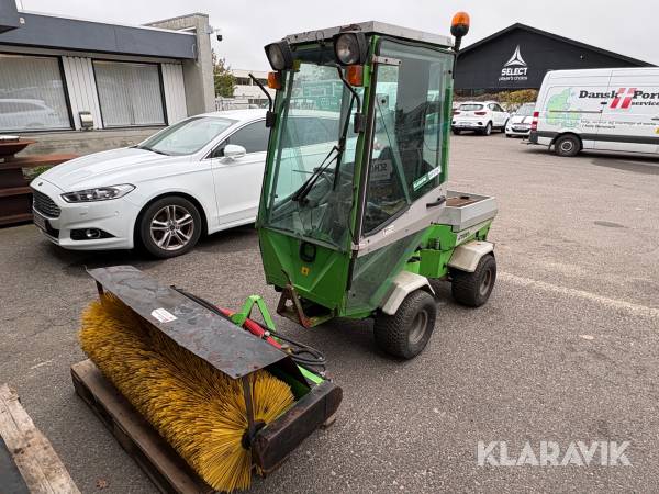 Redskabsbærer Egholm 2100 med 3 redskaber