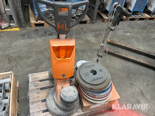 Skuremaskiner Nilfisk & Taski 2