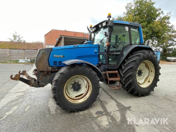 Traktor Valtra 8150