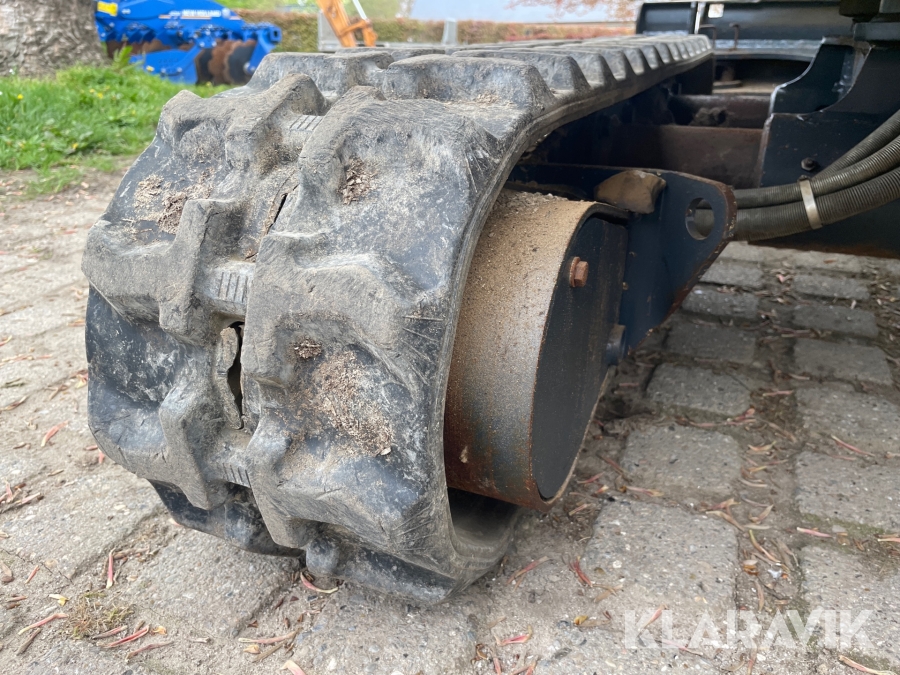 Minigraver Komatsu PC16R med skovle