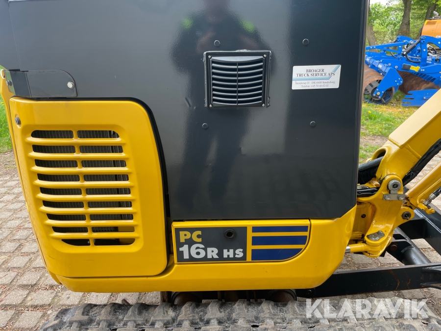 Minigraver Komatsu PC16R med skovle