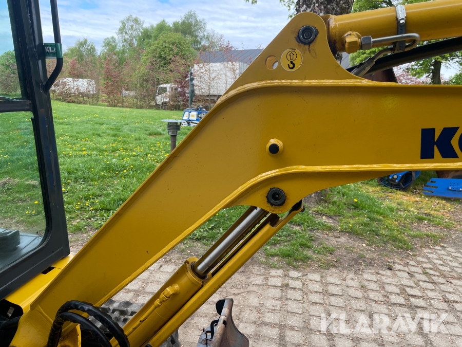 Minigraver Komatsu PC16R med skovle