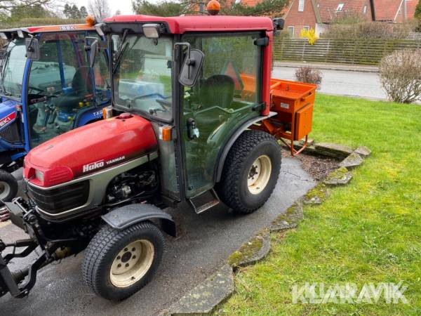 Traktor Hako YANMAR